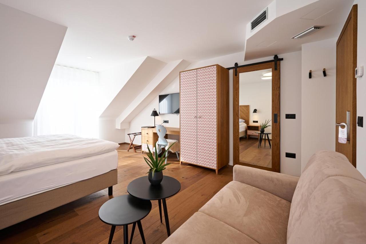 Hisa Ancka, Sencur - 3 Min To The Airport 호텔 외부 사진