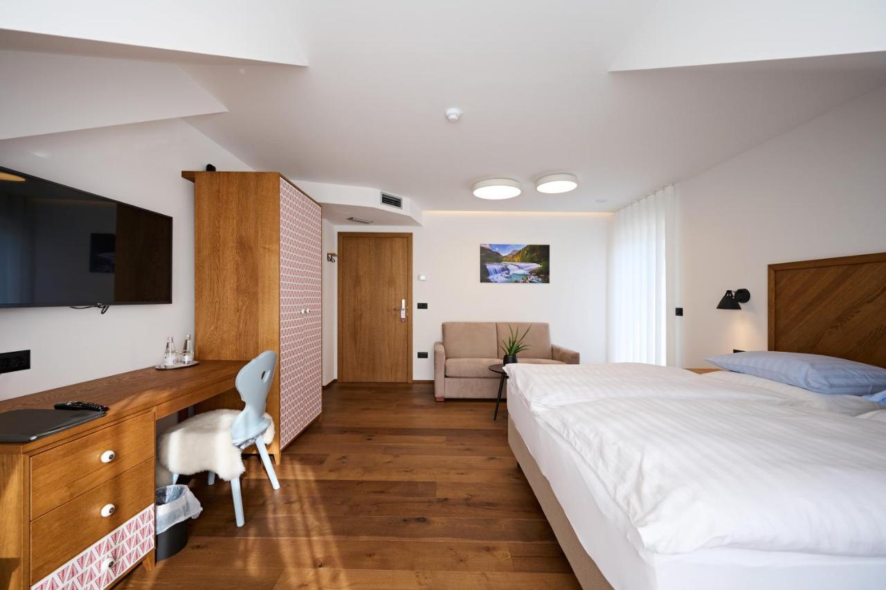 Hisa Ancka, Sencur - 3 Min To The Airport 호텔 외부 사진