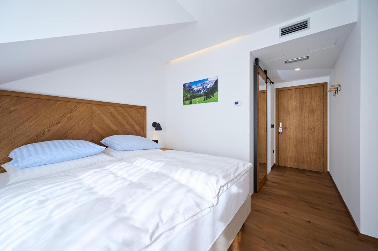 Hisa Ancka, Sencur - 3 Min To The Airport 호텔 외부 사진